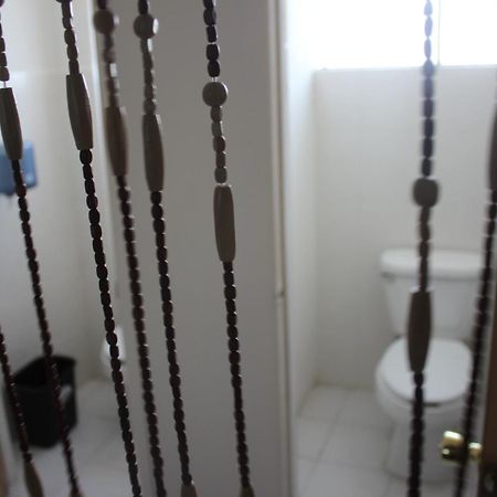 Hostal Olympia เควนาวากา ภายนอก รูปภาพ