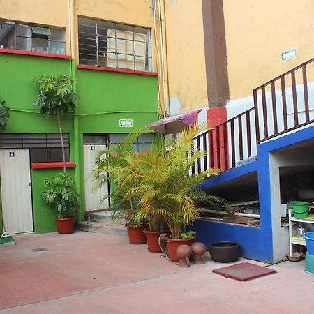 Hostal Olympia เควนาวากา ภายนอก รูปภาพ